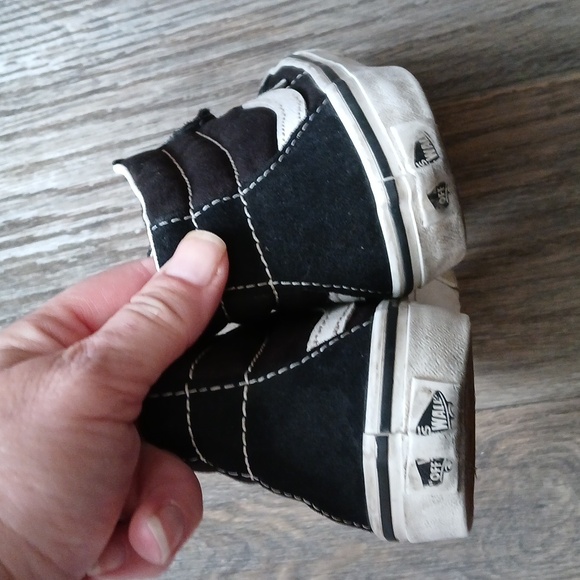 Vans Kids Velcro Sk8 Old Skool Mid Shoes. - Picture 12 of 15